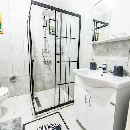 Best Location And Big Flat Appartamento Provincia di Istanbul