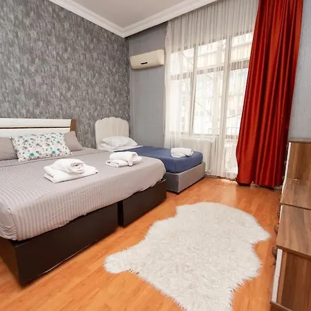Best Location And Big Flat Апартаменты *