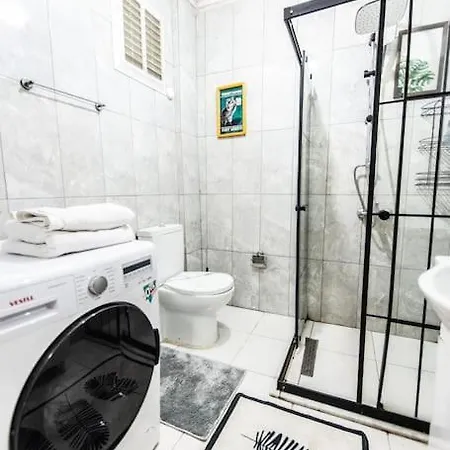 Best Location And Big Flat شقة اسطنبول